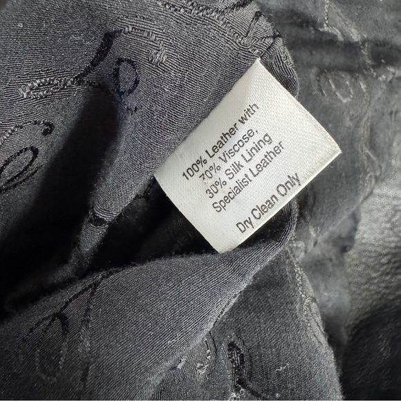 Temperly London Black Leather Moto Jacket - Picture 13 of 16